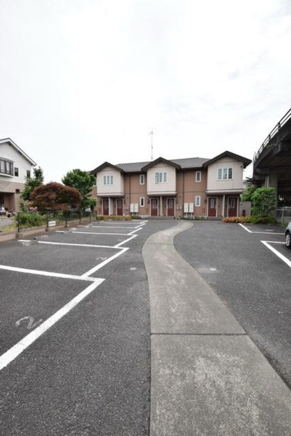 エントランス(☆内見のご予約はタウンハウジングまで☆)