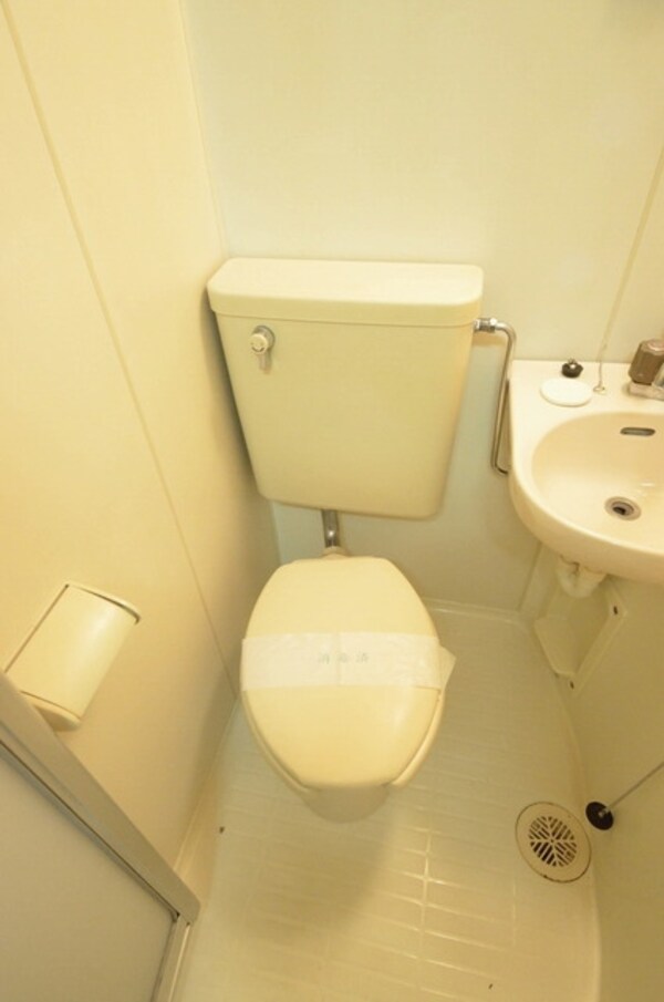 トイレ(☆トイレはいつも清潔に☆)