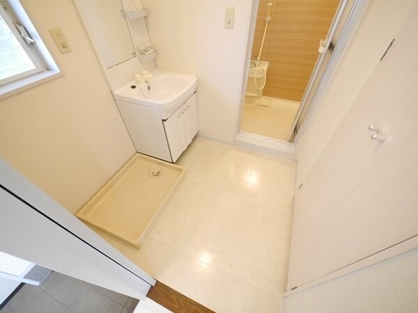 洗面(★お部屋探しは株式会社タウンハウジング東京まで★)