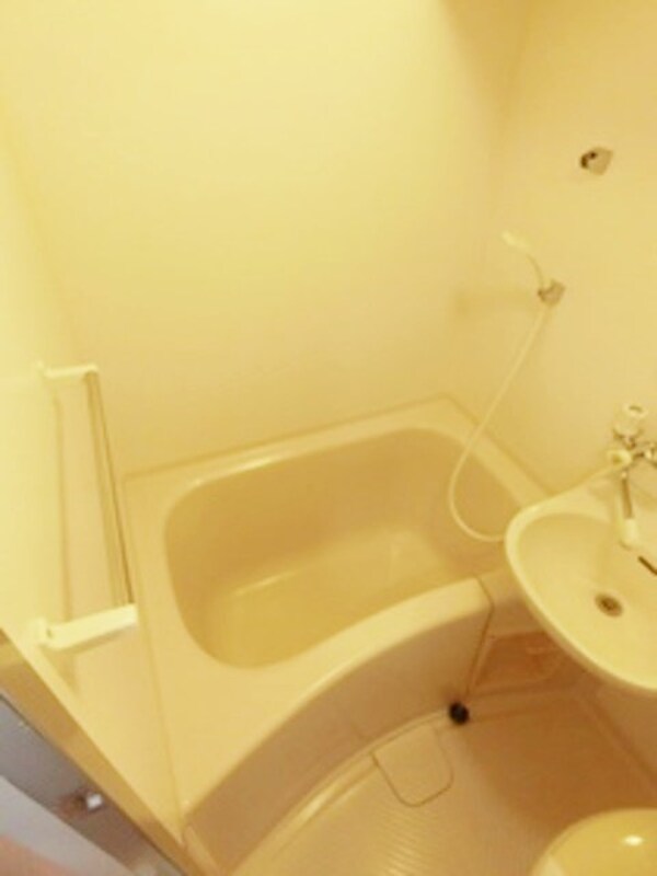 バス／シャワールーム等(★お部屋探しは株式会社タウンハウジング東京まで★)
