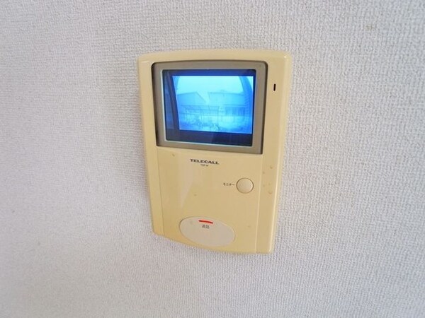 セキュリティ(♪モニターで突然の来訪者を事前にチェック！♪)