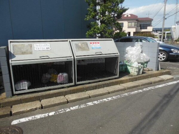 共有部分(～共用ゴミ置き場もしっかり管理～)