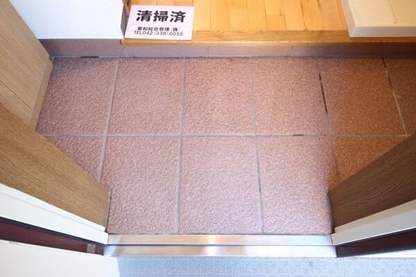 玄関(★お部屋探しは、タウンハウジング多摩センター店へ★)