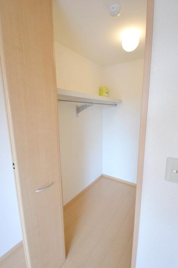 収納(☆大きな収納です♪☆)