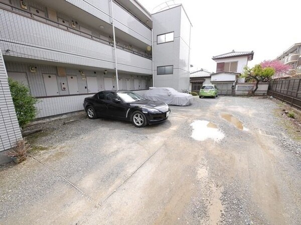 駐車場(★駐車場の様子★)