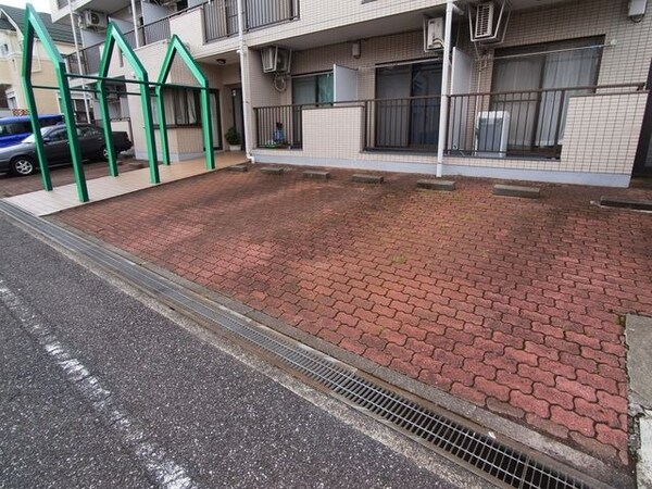 駐車場(☆駐車場☆)