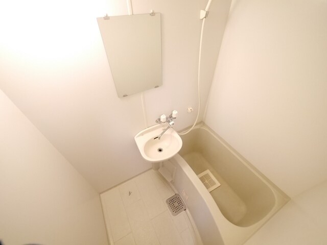 物件内観写真7　(★バスルームの様子★)