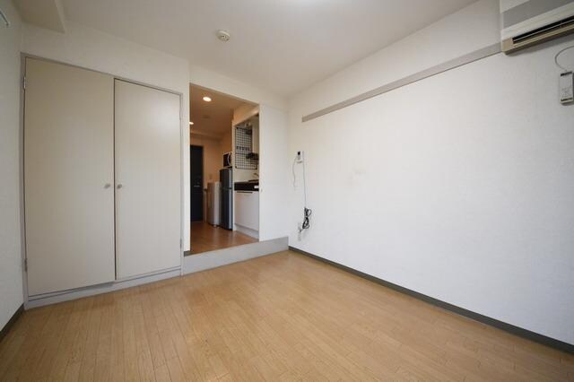 物件内観写真14　(洋室)