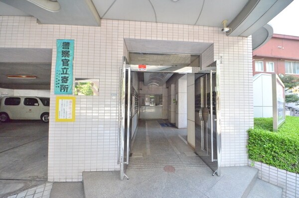 エントランス(エントランス)