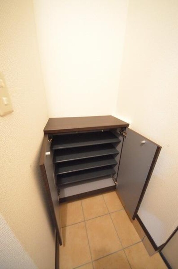 玄関(★下駄箱もあります♪★)