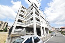 モンパルテの外観写真