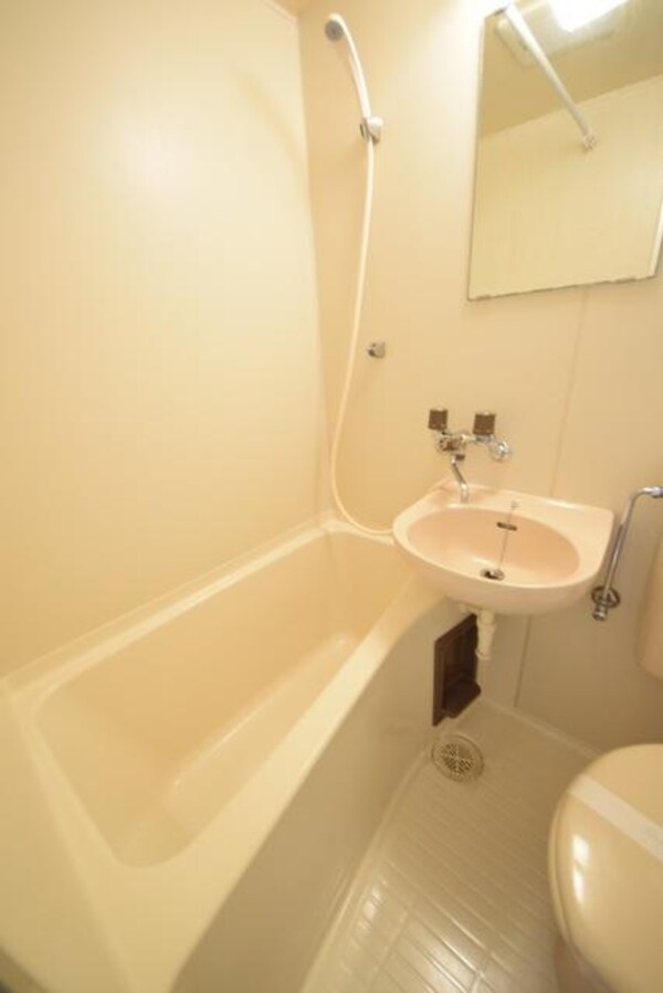 バス／シャワールーム等(バス／シャワールーム等)