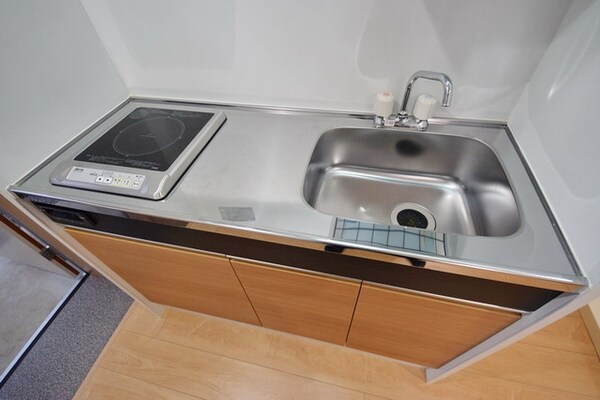 キッチン(同施工会社参考写真)