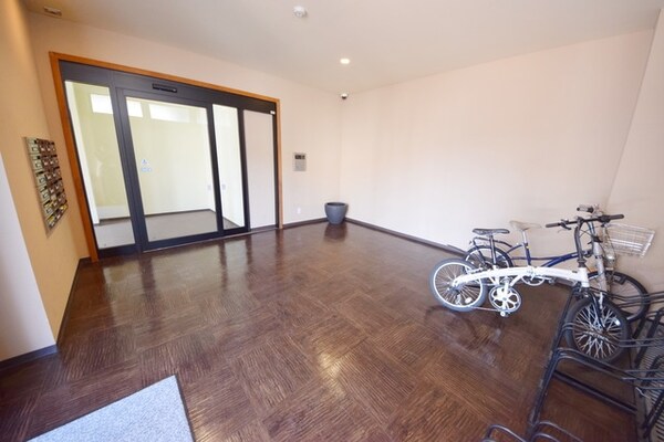 エントランス(★おしゃれなエントランスですね★)