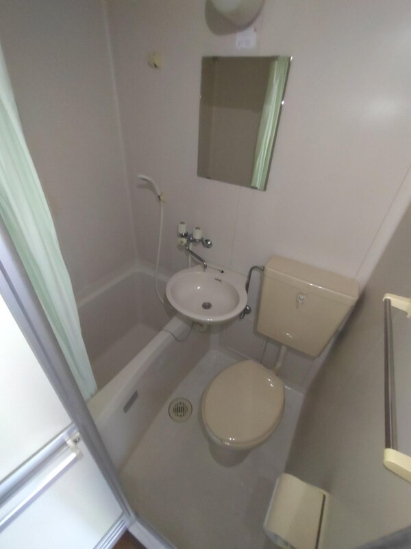 バス／シャワールーム等(設備)