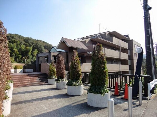 エントランス(★オートロック付きマンションです★)