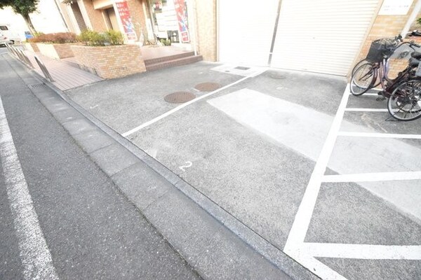 駐車場(外観・共用部分)