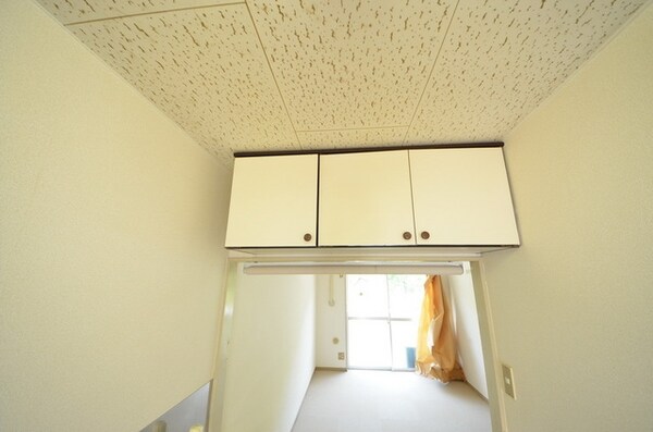 その他室内・内装(♪空間を有効活用した吊収納！♪)