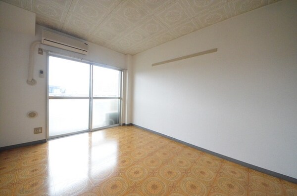 リビング・居室(☆お部屋も広くてレイアウトも自由自在☆)