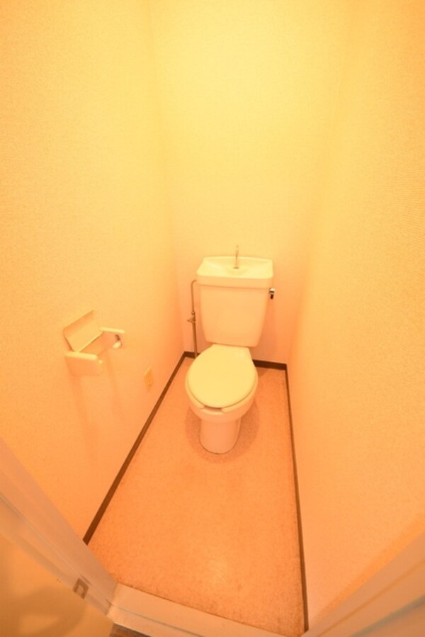 トイレ(トイレ)