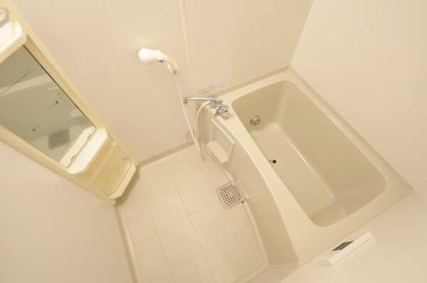 バス／シャワールーム等(☆追い焚き機能付き☆)