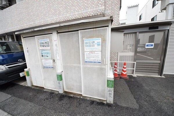 共有部分(♪ごみ出しはルールとマナーを守りましょう♪)