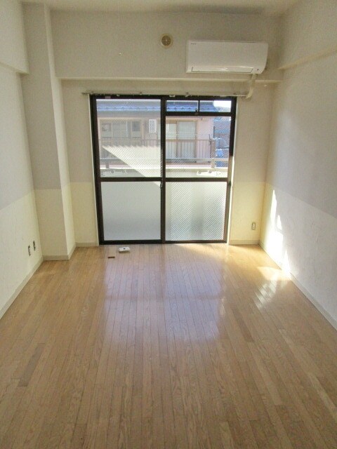 物件内観写真5　(★日もしっかり入ってきます★)