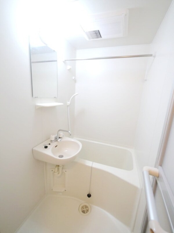 バス／シャワールーム等