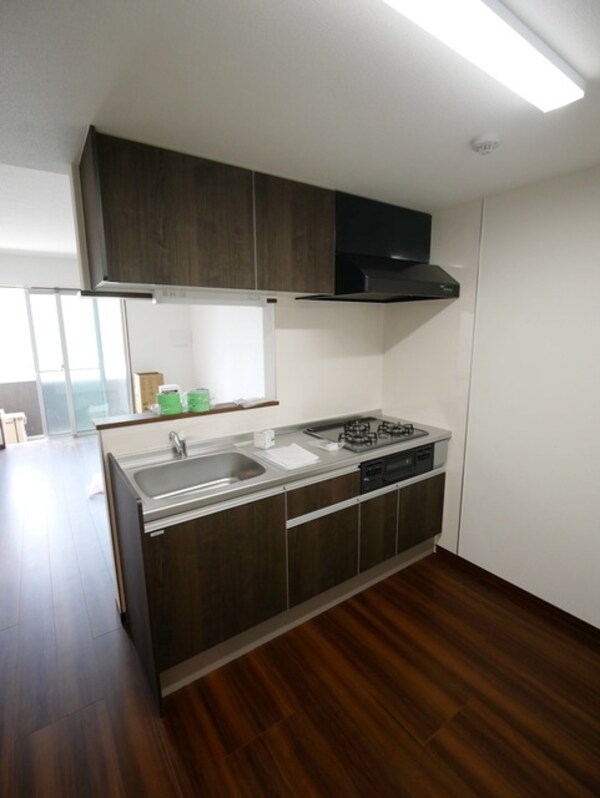 キッチン(★収納多数のキッチンです★)