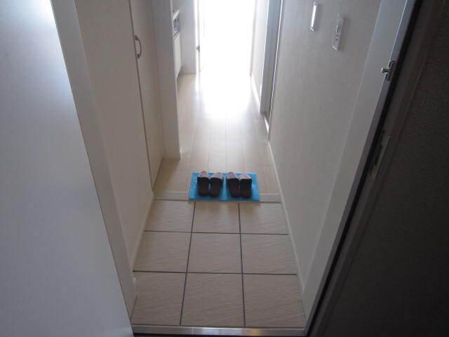物件内観写真7　(★玄関★)