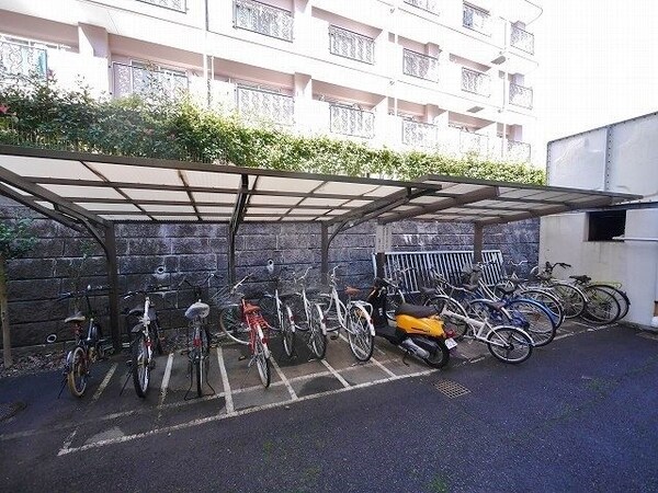 共有部分(★ルーフ付き駐輪場★)