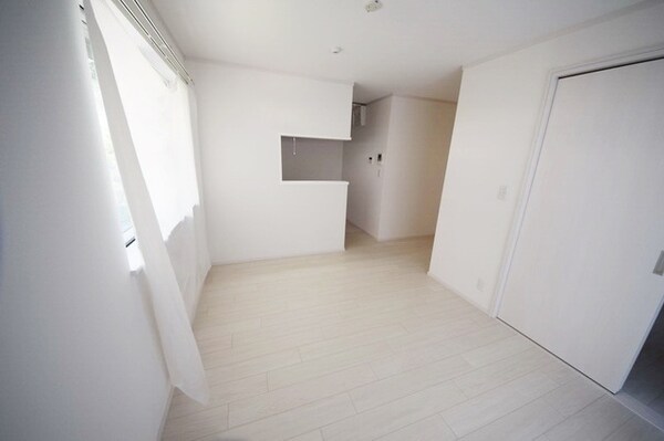 その他室内・内装(★白基調の明るい洋室★)