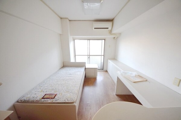 リビング・居室(★★白を基調としたきれいなお部屋★★)