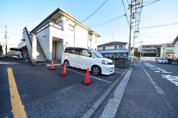 駐車場(別部屋参考写真)