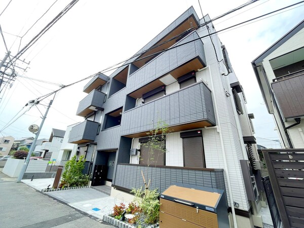 外観(★駅まで平坦アクセス★)