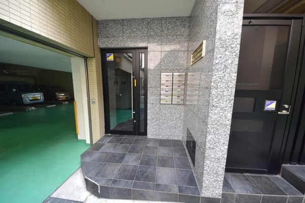 エントランス(★湘南台駅徒歩圏の好立地★)