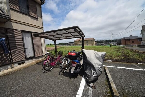 共有部分(★★閑静な住宅地★駐車場１台無料★振り分けタイプの3ＤＫで…)