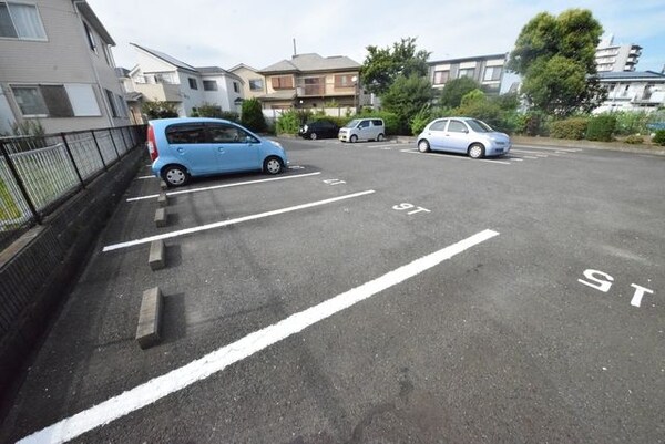 駐車場(★駐車場★)