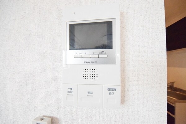 セキュリティ(安心のモニタ付ドアホン)