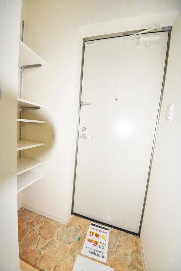 玄関(★別部屋参考写真★)