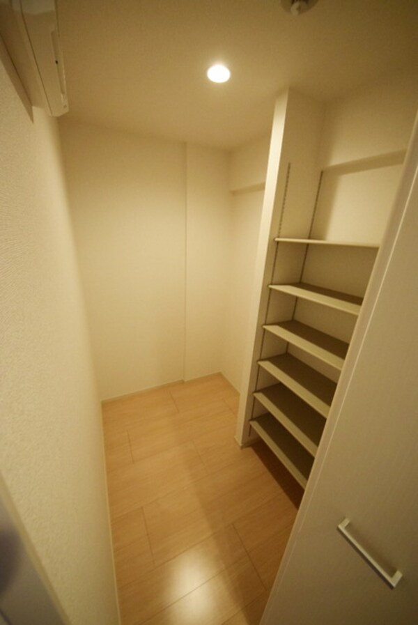 玄関(★長く住んでもお得な更新料不要★)