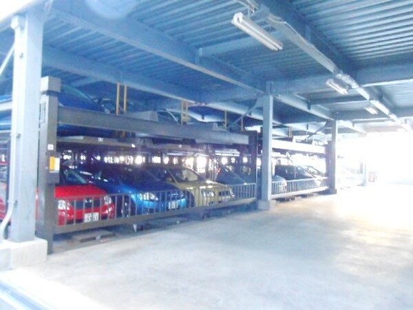 駐車場(★★屋内立体駐車場★★)