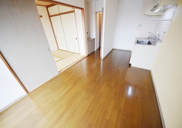 リビング・居室(別部屋参考写真)