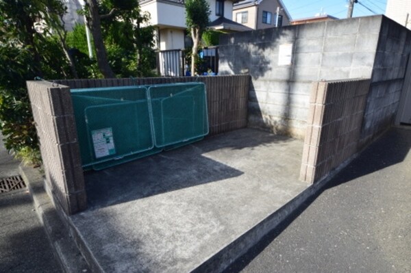 共有部分(★★敷地内ゴミ置き場★★)