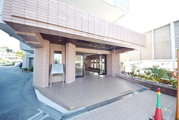 エントランス(★★分譲タイプのマンションです★★)
