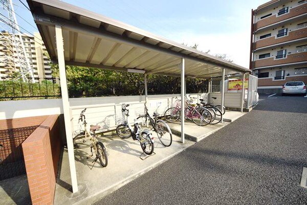 共有部分(★国道１号線に出やすい立地です★)