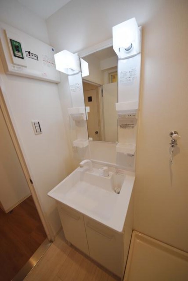 洗面(★朝の身支度に嬉しい独立洗面台★)