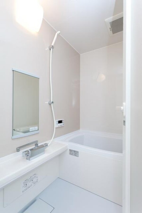 バス／シャワールーム等(★★もちろん追い焚き実装★★)