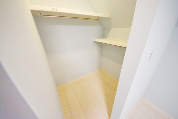 収納(★★広々としたウォークインクローゼット★★)