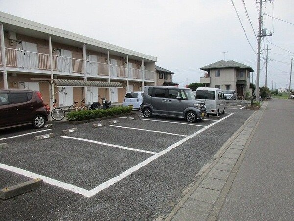 駐車場(★同施工会社イメージの駐車場です★)